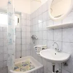 Apartment By The Sea - 8519 Ugljan