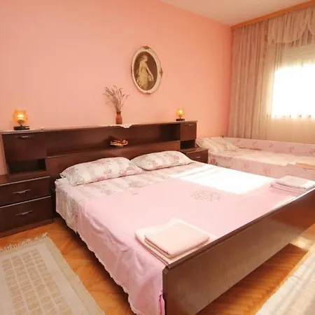 By The Sea - 8519 Apartman Ugljan