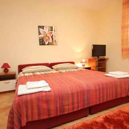 By The Sea - 8519 Apartament